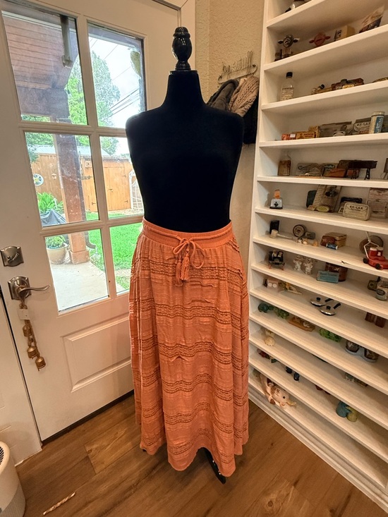 Torrid Dresses & Skirts - NWT Torrid Peach Boho Midi Skirt with Drawstring Waist